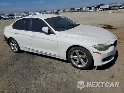Czwarte zdjęcie samochodu z boku: 2015 BMW 320 I VIN:WBA3B1G54FNT02981 - miniatura