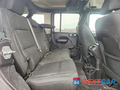 Zdjęcie 10 z 11 samochodu: 2018 JEEP WRANGLER UNLIMITED SPORT VIN:1C4HJXDN3JW279120 - miniatura