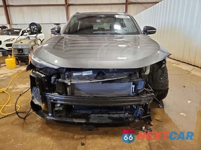 Piąte zdjęcie samochodu w środku: 2025 AUDI SQ5 PREMIUM PLUS VIN:WA125AGUXS2070938 - miniatura