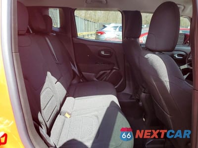 Zdjęcie 10 z 11 samochodu: 2021 JEEP RENEGADE LATITUDE VIN:ZACNJDBB8MPM60433 - miniatura