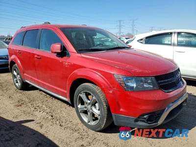Czwarte zdjęcie samochodu z boku: 2016 DODGE JOURNEY CROSSROAD VIN:3C4PDCGG3GT109220 - miniatura