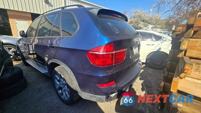 Trzecie zdjęcie samochodu z tyłu: 2012 BMW X5 XDRIVE35I VIN:5UXZV4C55CL754942 - miniatura