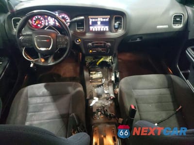 Zdjęcie 8 z 11 samochodu: 2021 DODGE CHARGER POLICE RWD 5.7L V8 HEMI VIN:2C3CDXAT9MH529746 - miniatura