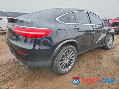 Trzecie zdjęcie samochodu z tyłu: 2018 MERCEDES-BENZ GLC COUPE 300 4MATIC VIN:WDC0J4KB3JF473774 - miniatura