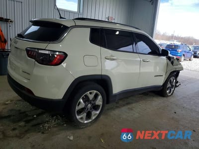 Trzecie zdjęcie samochodu z tyłu: 2021 JEEP COMPASS LIMITED VIN:3C4NJDCB9MT590828 - miniatura