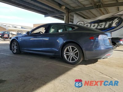 Drugie zdjęcie samochodu z przodu: 2014 TESLA MODEL S VIN:5YJSA1H17EFP61285 - miniatura