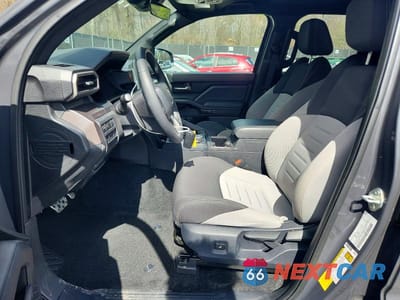 Zdjęcie 7 z 11 samochodu: 2024 TOYOTA TACOMA TRD SPORT VIN:3TMLB5JN7RM049947 - miniatura