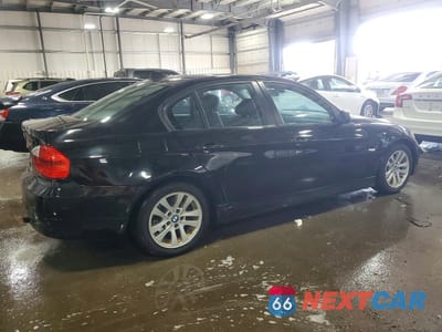Trzecie zdjęcie samochodu z tyłu: 2007 BMW 328 I SULEV VIN:WBAVC535X7FZ75255 - miniatura