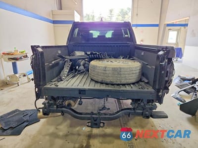 Zdjęcie 6 z 12 samochodu: 2024 TOYOTA TACOMA TRD SPORT VIN:3TYLB5JN8RT055227 - miniatura