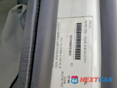 Zdjęcie 10 z 10 samochodu: 2024 VOLVO VN VNL VIN:4V4NC9EH9RN641099 - miniatura