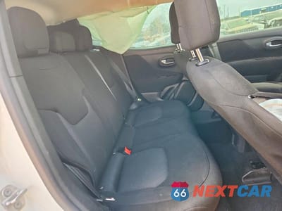 Zdjęcie 11 z 12 samochodu: 2020 JEEP RENEGADE SPORT VIN:ZACNJBAB9LPL51404 - miniatura