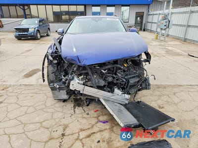 Piąte zdjęcie samochodu w środku: 2019 AUDI Q8 PRESTIGE S-LINE VIN:WA1FVAF19KD025244 - miniatura