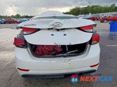Zdjęcie 6 z 12 samochodu: 2015 HYUNDAI ELANTRA SE VIN:5NPDH4AE1FH612344 - miniatura