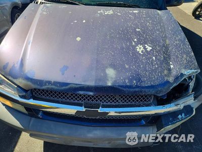 Zdjęcie 11 z 12 samochodu: 2002 CHEVROLET AVALANCHE C1500 VIN:3GNEC13T52G285504 - miniatura