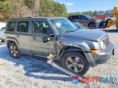 Czwarte zdjęcie samochodu z boku: 2011 JEEP PATRIOT SPORT VIN:1J4NF1GB5BD202372 - miniatura