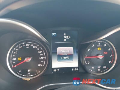 Zdjęcie 9 z 12 samochodu: 2015 MERCEDES-BENZ C 300 VIN:55SWF4JB8FU067664 - miniatura
