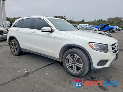 Czwarte zdjęcie samochodu z boku: 2019 MERCEDES-BENZ GLC 300 VIN:WDC0G4JB7KF543214 - miniatura