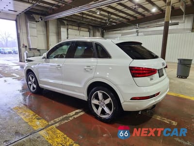 Drugie zdjęcie samochodu z przodu: 2015 AUDI Q3 PRESTIGE VIN:WA1GFCFSXFR011514 - miniatura