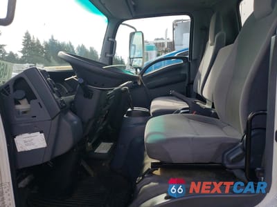 Zdjęcie 7 z 13 samochodu: 2016 ISUZU NRR VIN:JALE5W166G7301823 - miniatura