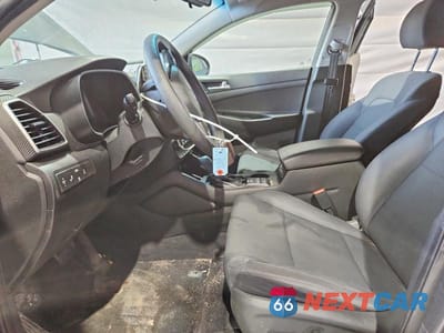 Zdjęcie 7 z 14 samochodu: 2019 HYUNDAI TUCSON VALUE VIN:KM8J3CA4XKU882140 - miniatura