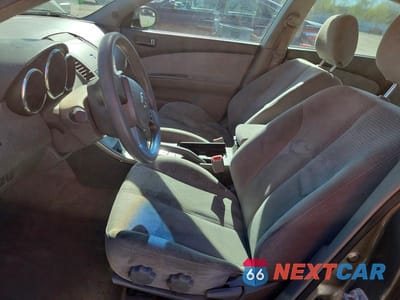 Zdjęcie 7 z 12 samochodu: 2005 NISS ALTIMA VIN:1N4AL11D35C325675 - miniatura