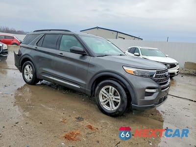 Czwarte zdjęcie samochodu z boku: 2020 FORD EXPLORER XLT VIN:1FMSK7DH9LGA60359 - miniatura