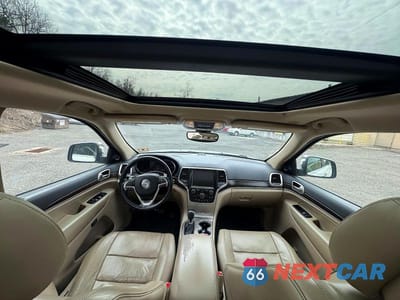 Zdjęcie 9 z 11 samochodu: 2017 JEEP GRAND CHEROKEE LIMITED VIN:1C4RJFBGXHC749237 - miniatura