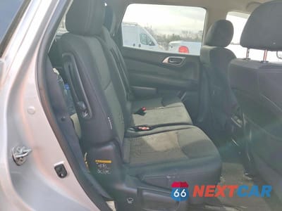 Zdjęcie 11 z 12 samochodu: 2018 NISSAN PATHFINDER SV VIN:5N1DR2MM1JC632498 - miniatura