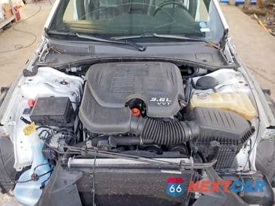 Zdjęcie 11 z 12 samochodu: 2021 CHRYSLER 300 S VIN:2C3CCABG2MH549614 - miniatura