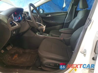 Zdjęcie 7 z 12 samochodu: 2017 CHEVROLET CRUZE LT VIN:1G1BE5SM4H7258427 - miniatura