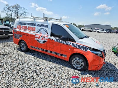Czwarte zdjęcie samochodu z boku: 2022 MERCEDES BENZ METRIS VIN:W1YV0BEY8N4152717 - miniatura