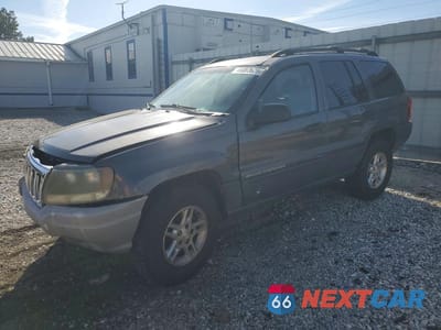 2003 JEEP GRAND CHEROKEE LAREDO 1J8GX48S83C598146 - główne zdjęcie licytacji z USA - miniatura