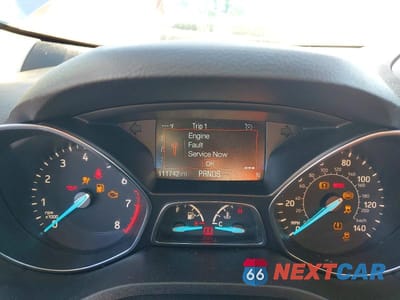 Zdjęcie 9 z 12 samochodu: 2018 FORD ESCAPE TITANIUM VIN:1FMCU9J92JUC62319 - miniatura