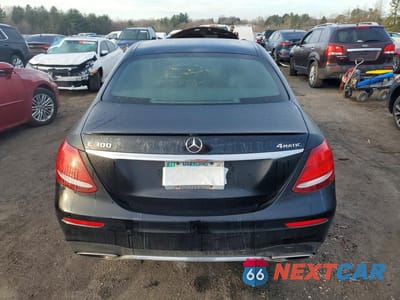 Zdjęcie 6 z 12 samochodu: 2019 MERCEDES-BENZ E 300 4MATIC VIN:WDDZF4KB4KA690561 - miniatura