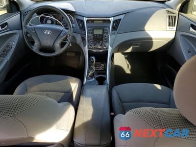 Zdjęcie 8 z 12 samochodu: 2011 HYUNDAI SONATA GLS VIN:5NPEB4AC3BH041888 - miniatura