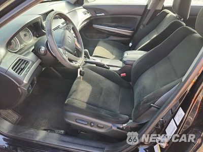 Zdjęcie 7 z 11 samochodu: 2010 HONDA ACCORD EX VIN:1HGCP2F71AA021106 - miniatura