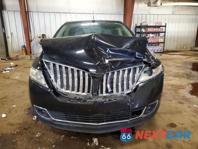 Piąte zdjęcie samochodu w środku: 2011 LINCOLN MKX VIN:2LMDJ6JK1BBJ31960 - miniatura