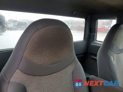 Zdjęcie 10 z 12 samochodu: 2001 FORD RANGER SUPER CAB VIN:1FTYR14U31TA18682 - miniatura