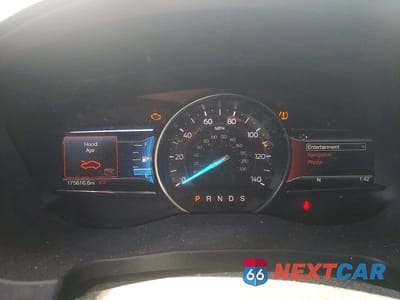 Zdjęcie 9 z 12 samochodu: 2017 FORD EXPLORER XLT VIN:1FM5K8D82HGC50532 - miniatura