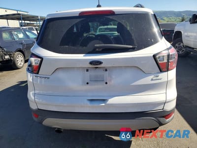 Zdjęcie 6 z 13 samochodu: 2018 FORD ESCAPE SE VIN:1FMCU0GD9JUA35555 - miniatura