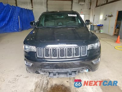 Piąte zdjęcie samochodu w środku: 2020 JEEP GRAND CHEROKEE L LAREDO VIN:1C4RJFAG0LC343672 - miniatura