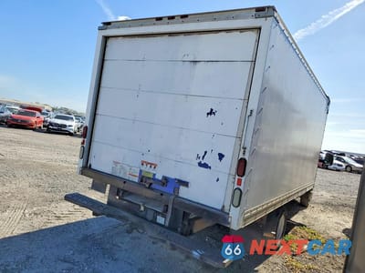 Trzecie zdjęcie samochodu z tyłu: 2015 FORD ECONOLINE E350 SUPER DUTY CUTAWAY VAN VIN:1FDWE3FL8FDA25689 - miniatura