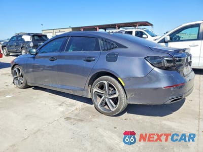 Drugie zdjęcie samochodu z przodu: 2018 HONDA ACCORD SPORT VIN:1HGCV1F35JA163200 - miniatura
