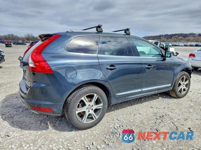 Trzecie zdjęcie samochodu z tyłu: 2014 VOLVO XC60 T6 VIN:YV4902DZXE2554683 - miniatura