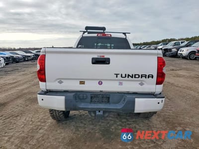 Zdjęcie 6 z 12 samochodu: 2017 TOYOTA TUNDRA SR5 VIN:5TFUY5F16HX604744 - miniatura