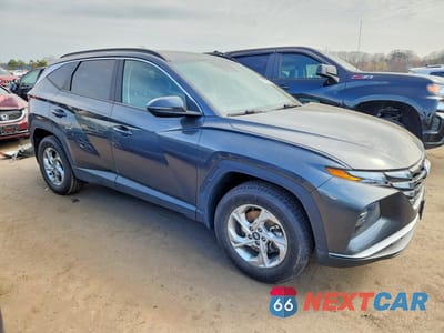 Czwarte zdjęcie samochodu z boku: 2022 HYUNDAI TUCSON SEL VIN:5NMJBCAE9NH113348 - miniatura