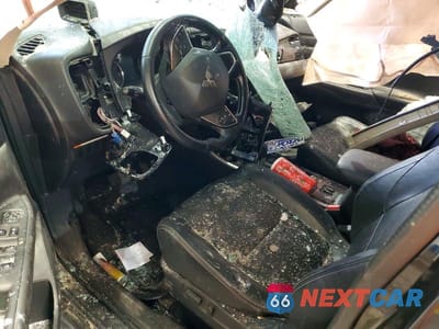 Zdjęcie 8 z 13 samochodu: 2018 MITSUBISHI OUTLANDER SE VIN:JA4AZ3A3XJJ000355 - miniatura