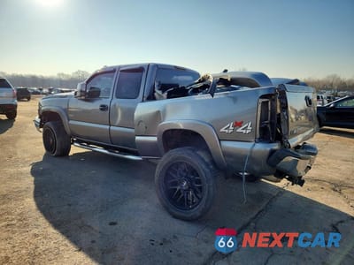 Drugie zdjęcie samochodu z przodu: 2007 CHEVROLET SILVERADO K2500 HEAVY DUTY VIN:1GCHK29D27E147092 - miniatura