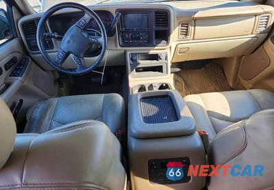 Zdjęcie 8 z 12 samochodu: 2004 GMC YUKON VIN:1GKEK13Z44J257215 - miniatura