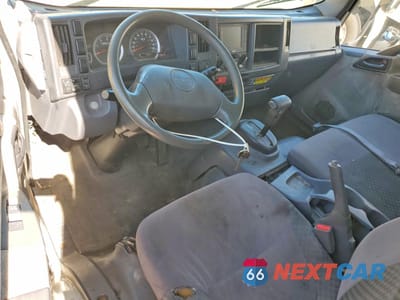 Zdjęcie 8 z 14 samochodu: 2012 ISUZU NPR HD BOX TRUCK VIN:JALB4W178C7400345 - miniatura